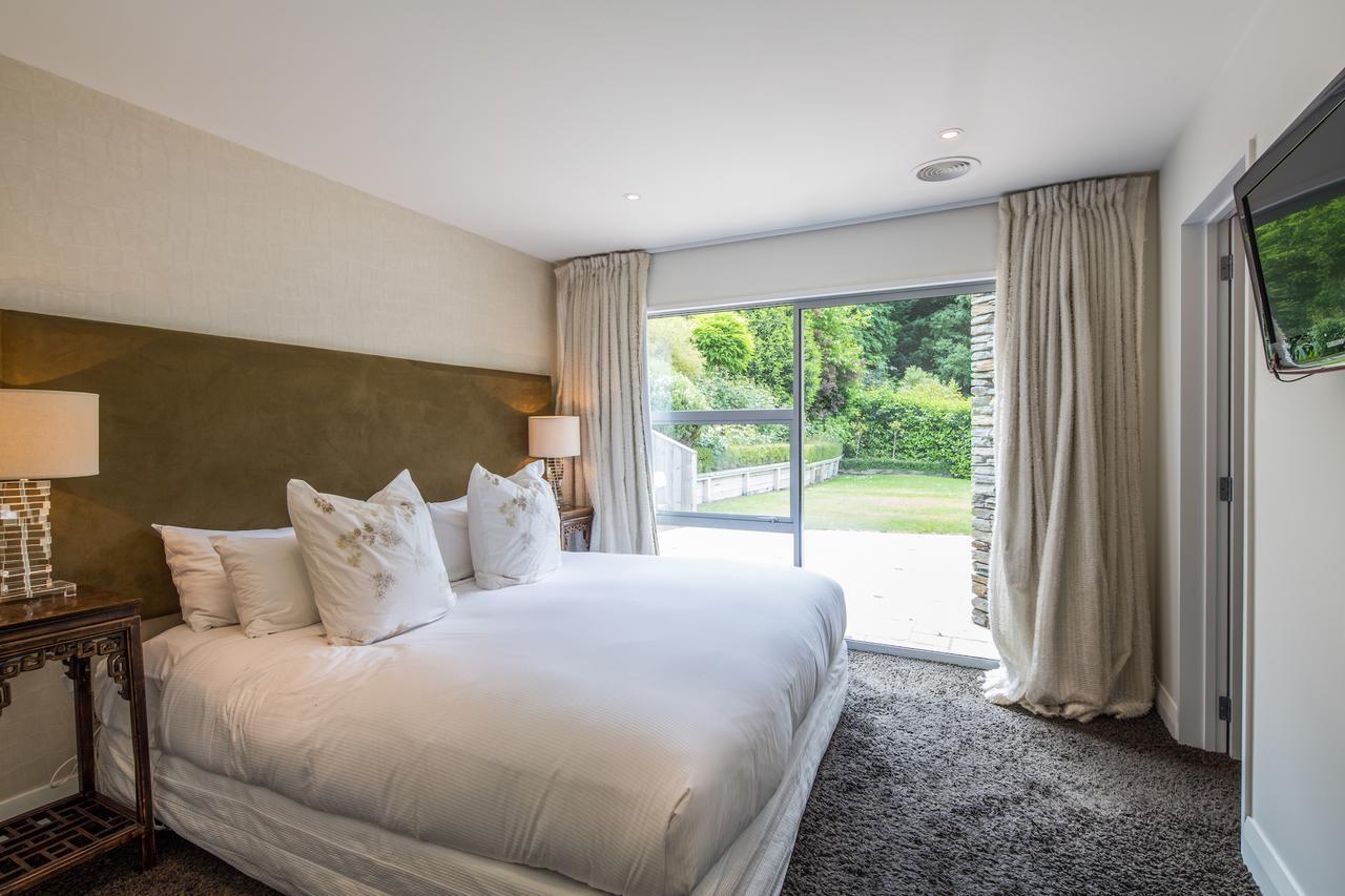 Riverview Retreat Holiday Home By Majordomo Queenstown Værelse billede
